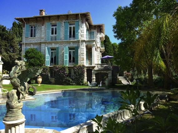 Located in the domain Prive-du-Cap-Martin,this villa with its cool green shutters was built in the late 19th century by famed architect Hans-Georg Tersling. 