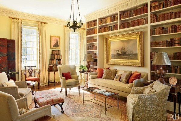 In the same June issue of AD Amelia Handegan washed the library of a Virginian plantation house in mellow yellow. Photo by Pieter Estersohn.