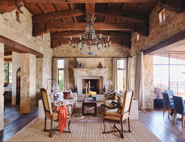 A living room constructed of Santa Barbara sandstone in Laguna Beach, California, decorated by Michael S. Smith. Photo by Thomas Loof.