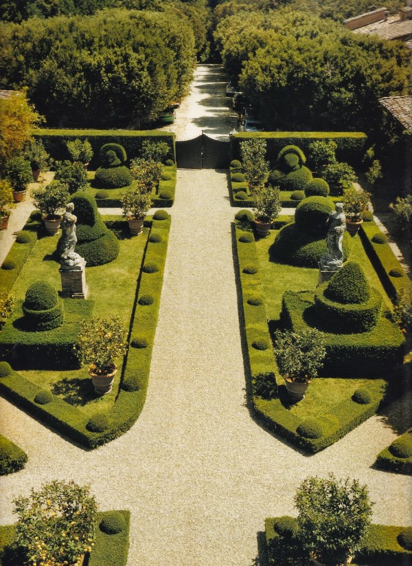 Villa Cetinale Gardens-François Halard