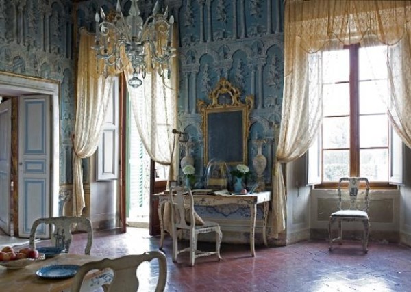 Villa di Geggiano. Photo by Derry Moore.