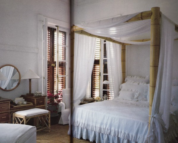 Ralph Lauren-Master Bedroom-Round Hill-Jamaica-Angelo Donghia-HG