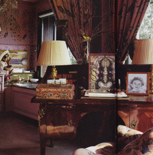 Baroness Bedroom-Chalet de Ferrières-Rothschild-AD-Marianne Haas