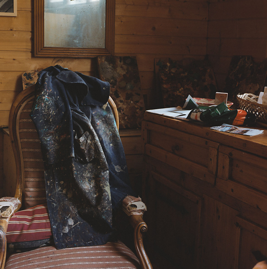 Setsuko's kimono draped over a chair in the studio at the Grand Chalet in Rossinière. Photo by Alvaro Canovas.