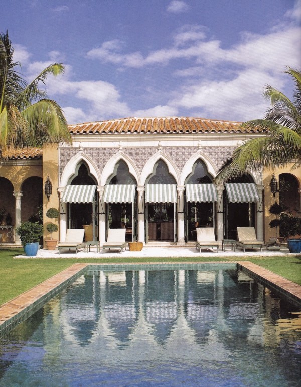 Liz and Damon Mezzacappa's Palm Beach pool was inspired by a design they found in a book on Moroccan style designed by architect Jeffery Smith. Photo by Fernando Bengoechea for Town & Country.