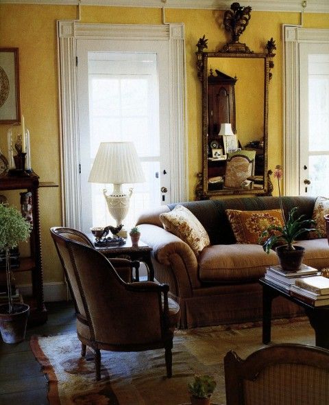 The living room in Bunny William's and John Rosselli's Connecticut country house. From An Affair With a House.