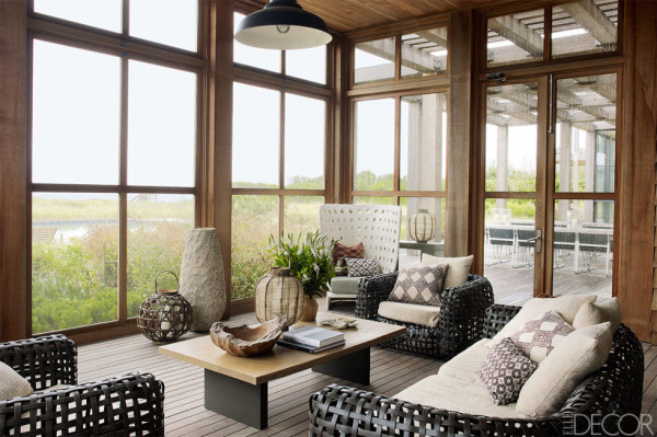 Low key style for an expansive Hamptons beach house by  Timothy Haynes and Kevin Roberts. Photo by Simon Upton.