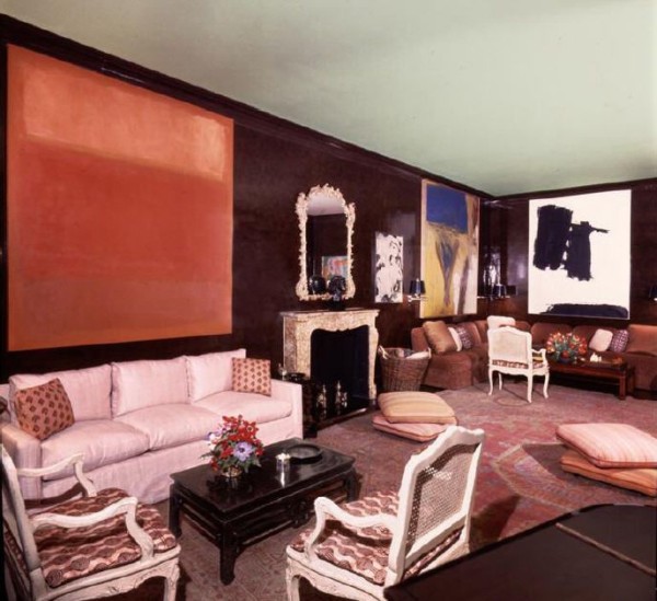 The Baldwin designed living room of Mr. and Mrs. Lee Eastman, New York City. Photo by Horst.